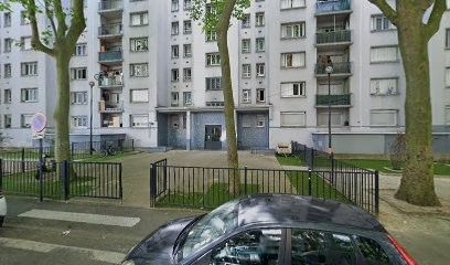 Bar Pmu chope Clichy, PMU à Saint-Denis